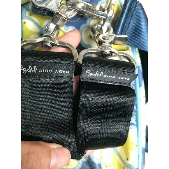 Petunia Pickle Bottom Diaper Majestic Murano Boxy Bag Backpack w/ Valet Clips - Picture 6 of 10